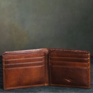 Satchel & Page Slim Bifold Wallet Leather